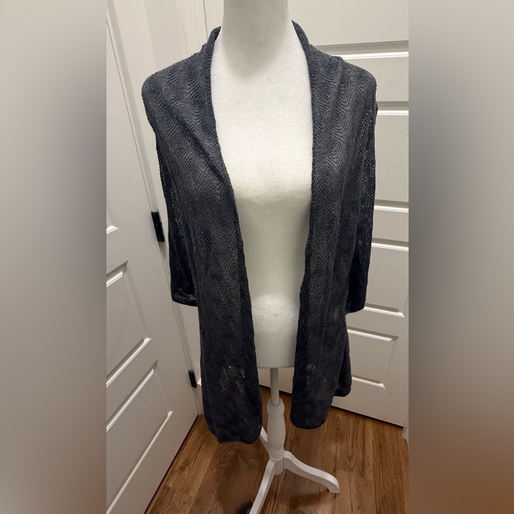 Eileen Fisher. Gray Open Crochet Lightweight Cardigan. Size Medium.